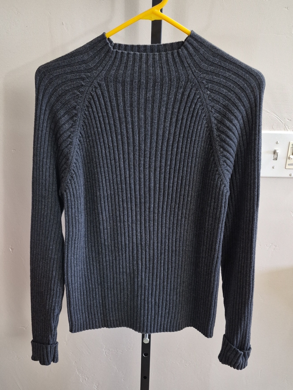 Relativity Women's Charcoal Ribbed Mock Neck Sweater Size L